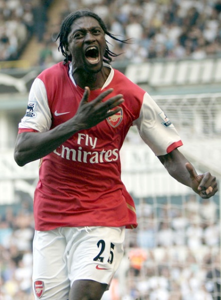 Bestand:Adebayor Ownt.jpg