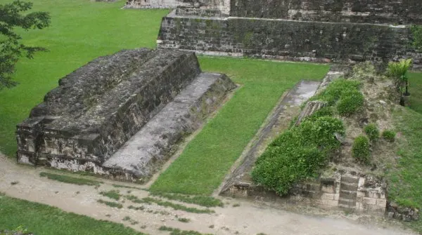 tikal-051
