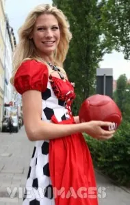 sarah5-190x300