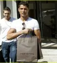 cristiano-ronaldo-louis-vuitton-01