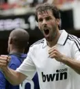 250px-ruud-van-nistelrooy32-117x130