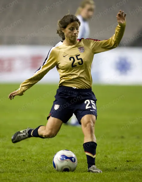 woman-soccer-4