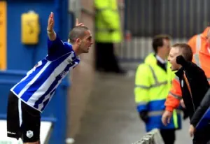 273386009-soccer-coca-cola-football-league-championship-sheffield-wednesday-v-norwich-300x206