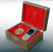 liverpool-phone-in-box
