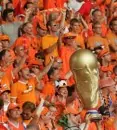 oranje_crowd