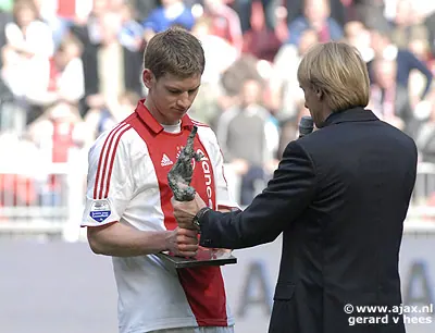 1516175_657_1208709412457-ajax_-_heracles_vertonghen_gvh0526.jpg