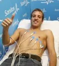 rafael_van_der_vaart_at_the_medical_examination-117x130